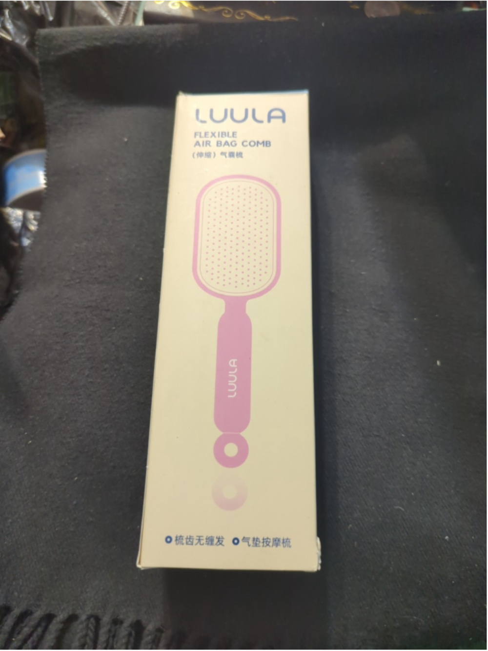Luula Retractable Cushion Massage Self Cleaning Hair Brush